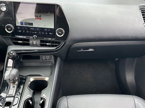 Certified 2025 Lexus NX 350h AWD w/ Premium Package image 18