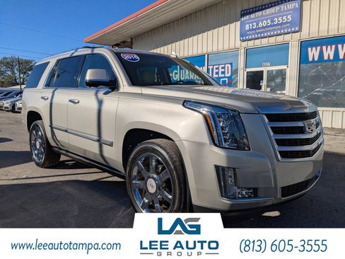 Used 2015 Cadillac Escalade Premium image 1