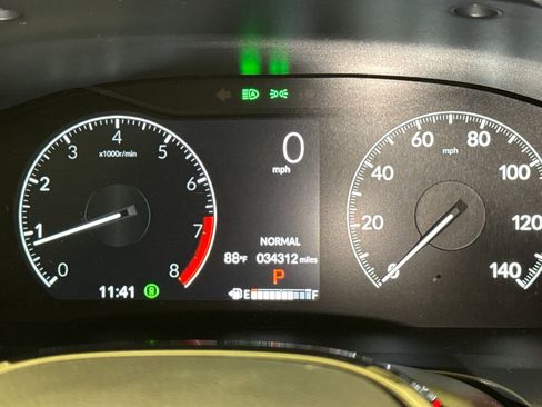 Certified 2024 Honda HR-V Sport image 31