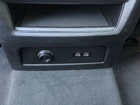 New 2026 BMW X5 xDrive50e image 42