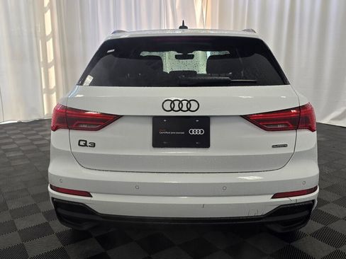 Certified 2025 Audi Q3 2.0T Premium w/ Convenience Package image 5
