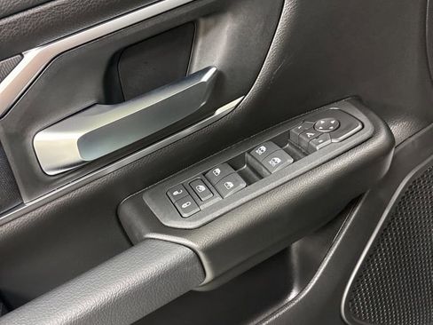 New 2026 RAM 1500 4x4 Crew Cab image 19