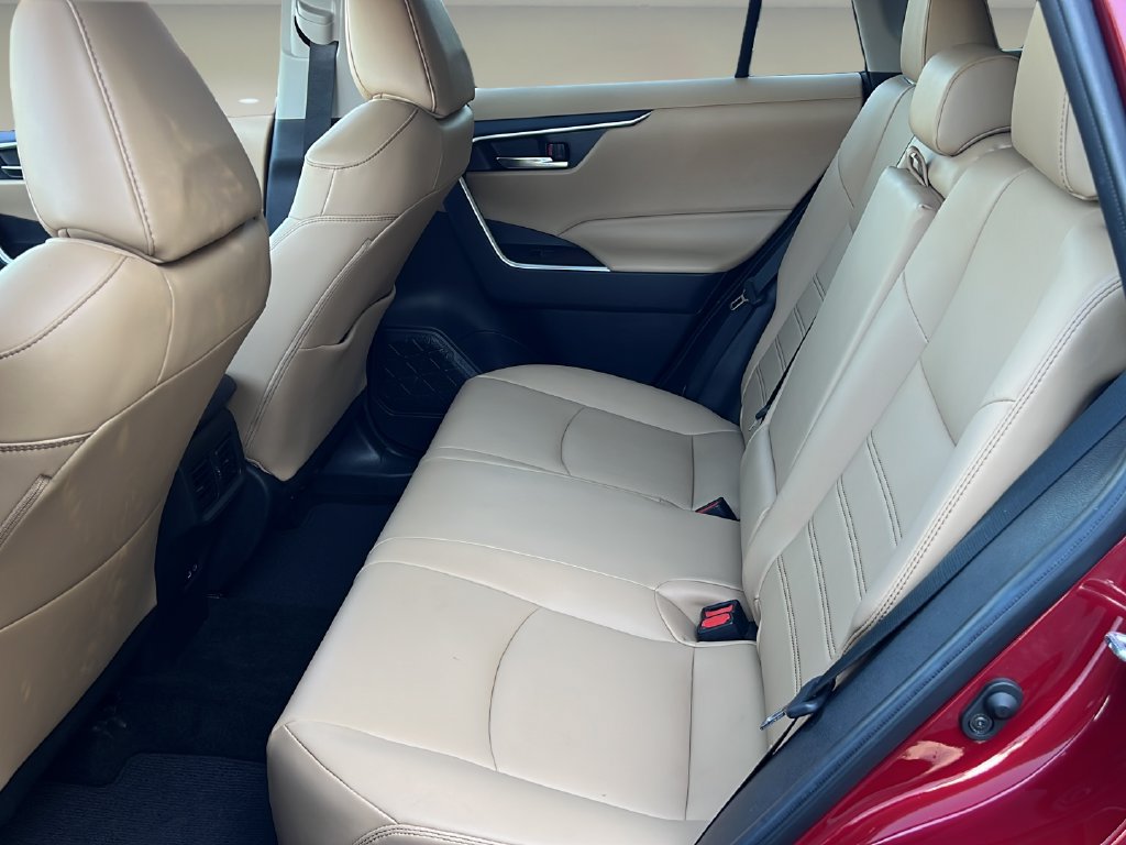 Certified 2022 Toyota RAV4 XLE Premium FWD image 12