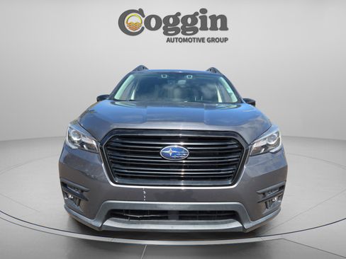 Used 2022 Subaru Ascent Onyx Edition image 9