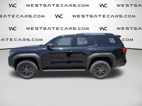 Used 2025 Toyota 4Runner SR5 AWD/4WD image 11