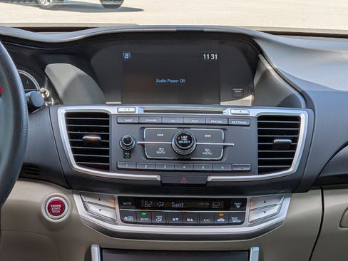 Used 2015 Honda Accord EX image 17