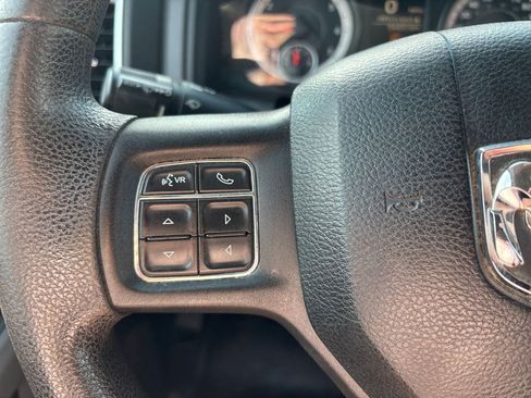 Used 2017 RAM 2500 SLT AWD/4WD image 18