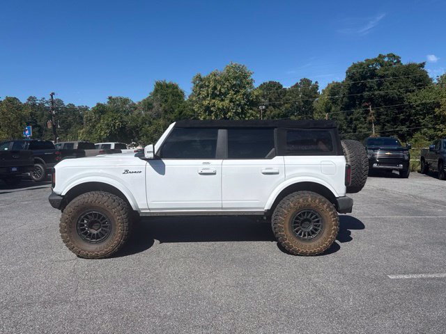 Used 2022 Ford Bronco Outer Banks AWD/4WD image 5