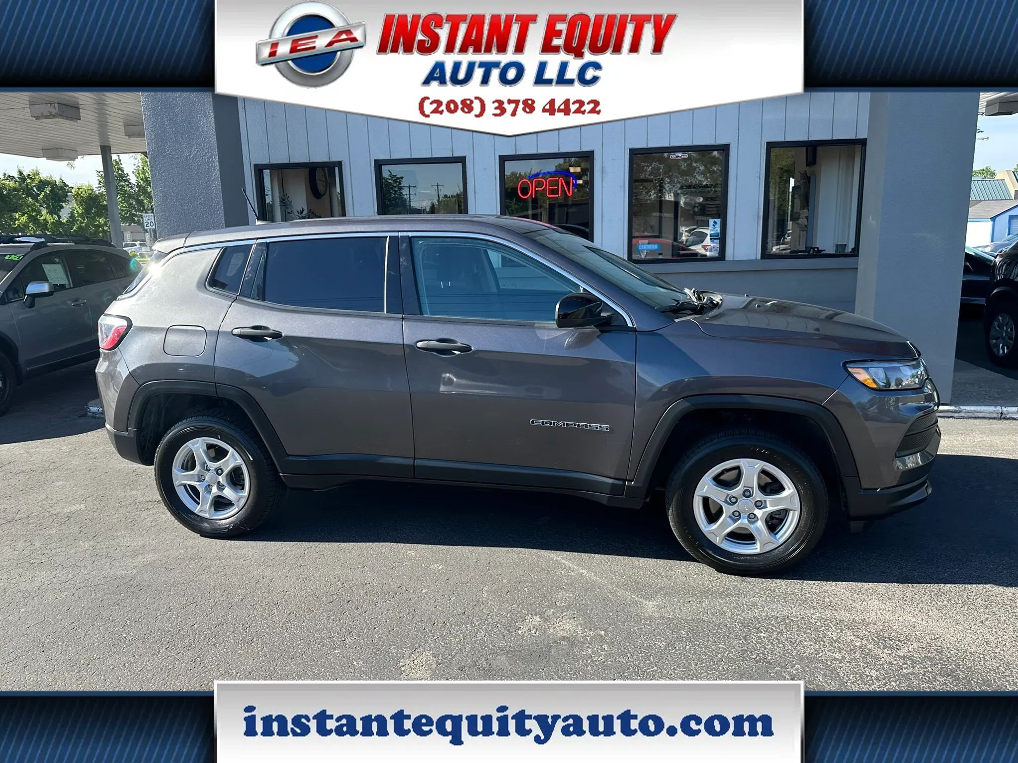 Used 2022 Jeep Compass Sport AWD/4WD image 33