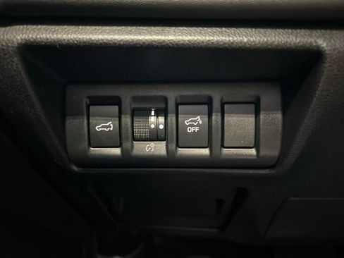 Used 2024 Subaru Outback Limited AWD/4WD image 63