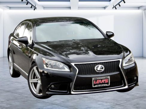 Used 2015 Lexus LS 460 w/ F Sport Package image 1