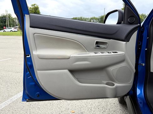 Used 2021 Mitsubishi Outlander Sport ES image 13