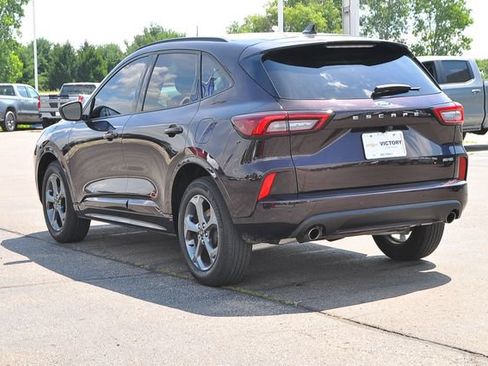 Used 2023 Ford Escape ST-Line w/ Tech Pack #1 AWD/4WD image 5