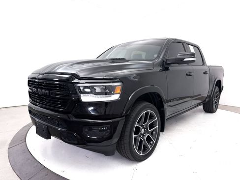 Used 2019 RAM 1500 Laramie AWD/4WD image 16