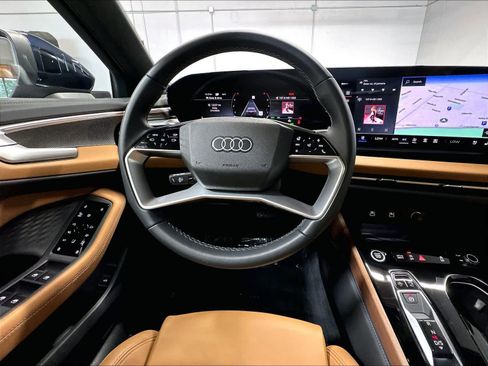 Used 2025 Audi A5 2.0T Premium Plus w/ Premium Plus AWD/4WD image 8