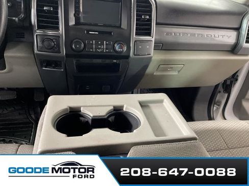 Certified 2019 Ford F250 XLT image 17