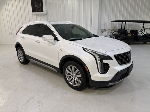 Used 2023 Cadillac XT4 Premium Luxury image 7