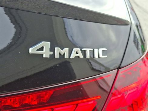 Certified 2025 Mercedes-Benz C 300 4MATIC Sedan image 31