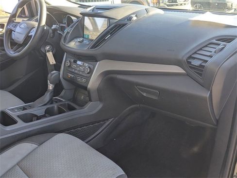 Used 2017 Ford Escape SE w/ Equipment Group 201A image 26
