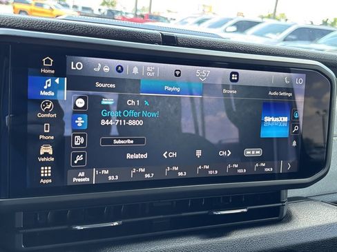 Used 2024 Jeep Gladiator Sport AWD/4WD image 28
