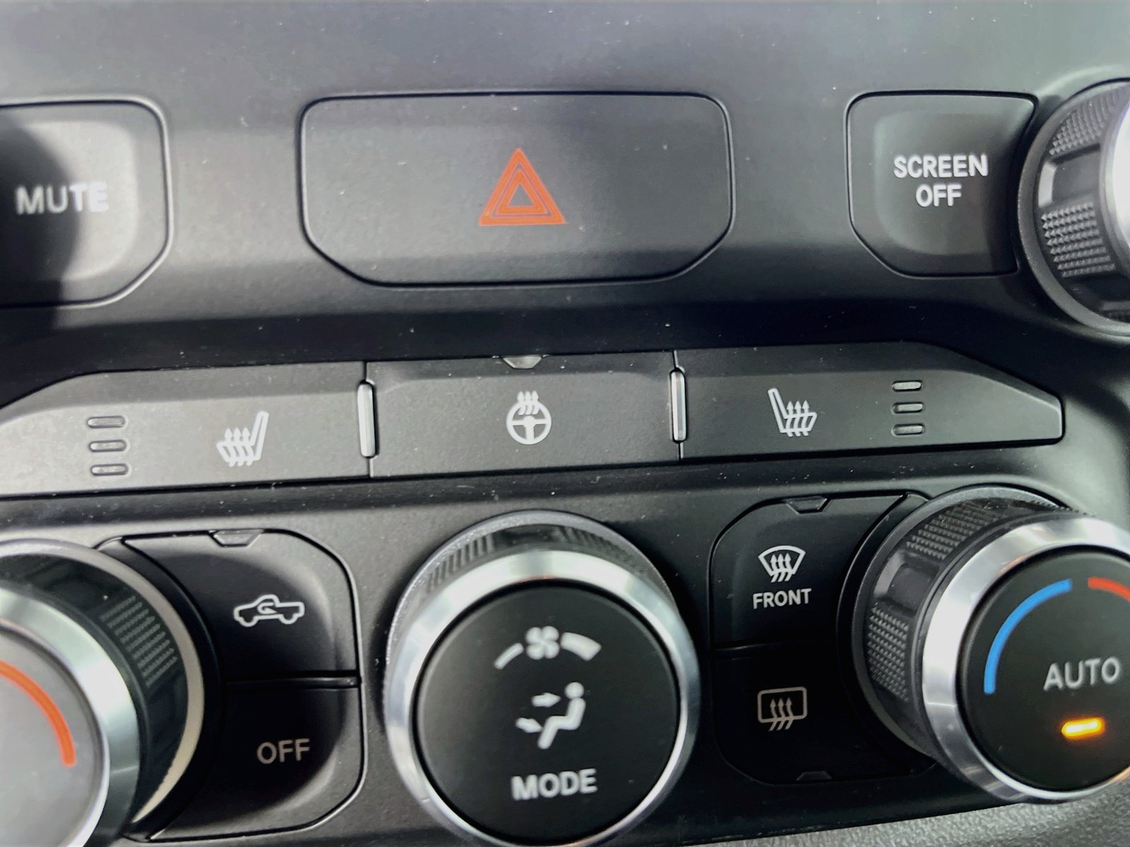 Used 2023 RAM 1500 Big Horn AWD/4WD image 22