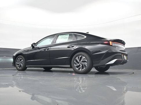 New 2026 Hyundai Sonata Blue FWD image 27