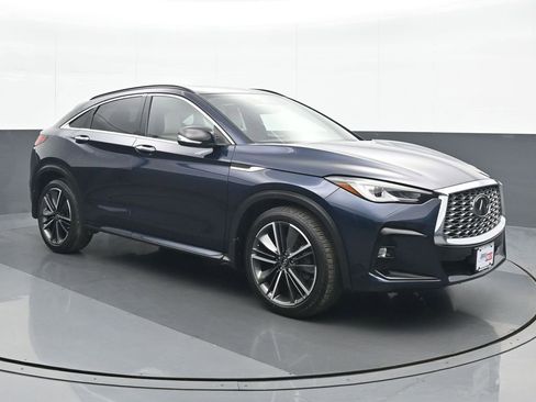 Used 2023 INFINITI QX55 Luxe w/ Cargo Package image 9