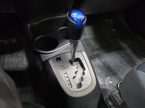 Used 2015 Toyota Prius C Three FWD image 23