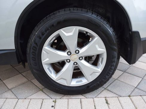 Used 2015 Subaru Forester 2.5i Premium w/ All-Weather Package AWD/4WD image 84