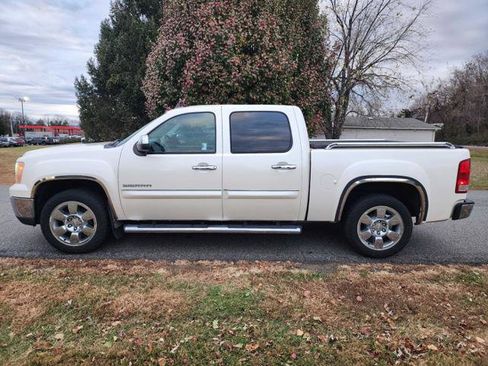 Used 2011 GMC Sierra 1500 SLT w/ SLT White Diamond Edition image 1