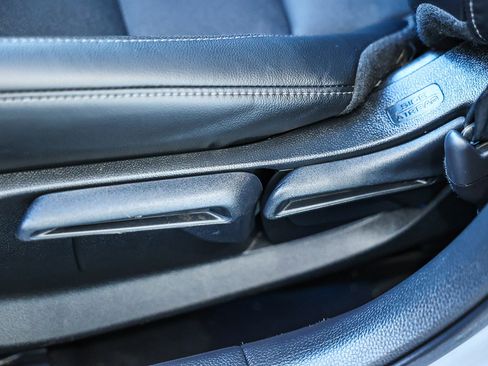 Used 2023 Honda Civic Sport image 27