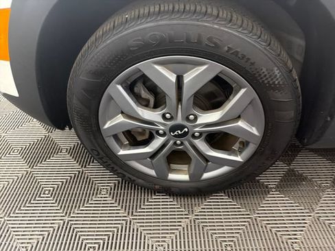 Certified 2024 Kia Seltos S AWD/4WD image 27
