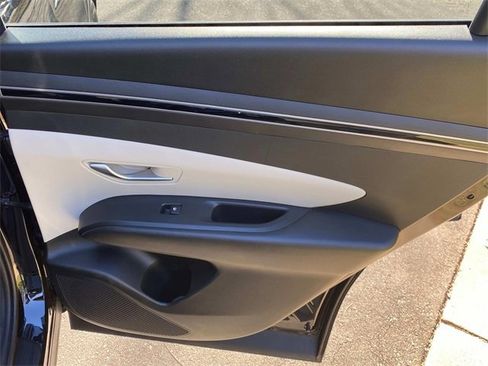 Used 2022 Hyundai Tucson SEL image 33
