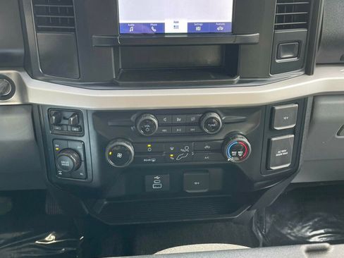 Used 2023 Ford F350 XLT w/ FX4 Off-Road Package image 17