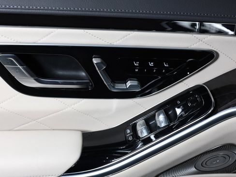 Used 2022 Mercedes-Benz S 580 4MATIC Sedan image 97