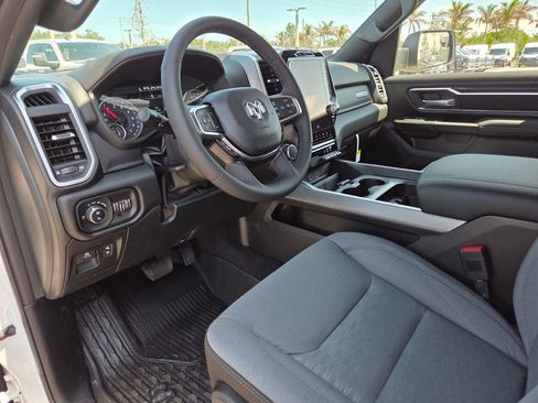 New 2026 RAM 1500 Big Horn AWD/4WD image 13