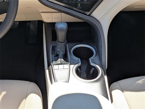 Used 2024 Toyota Camry LE image 18