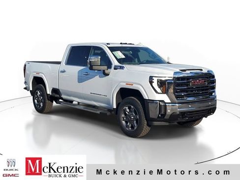 New 2026 GMC Sierra 3500 SLT w/ SLT Premium Package AWD/4WD image 1