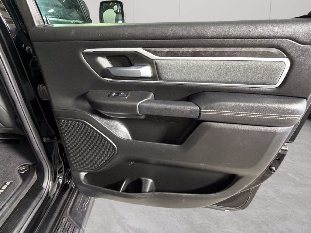Used 2022 RAM 1500 Big Horn RWD image 33