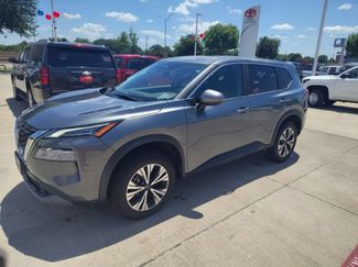 Used 2023 Nissan Rogue SV FWD video 1