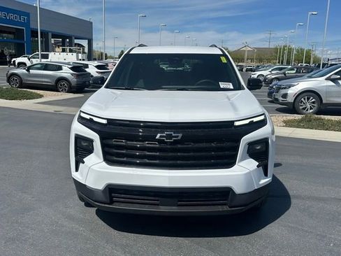 New 2026 Chevrolet Traverse LT w/ Midnight/Sport Edition AWD/4WD image 29