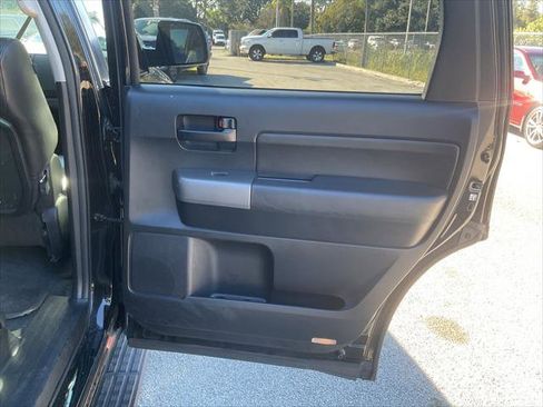 Used 2014 Toyota Sequoia SR5 image 36