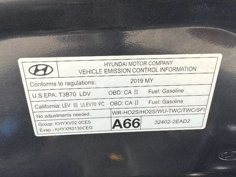Used 2019 Hyundai Elantra Value Edition FWD image 10