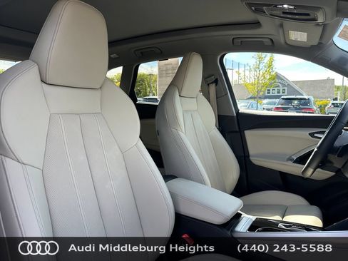 Certified 2025 Audi Q5 Premium w/ Premium Plus AWD/4WD image 23