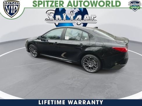 New 2026 Toyota Camry SE image 8