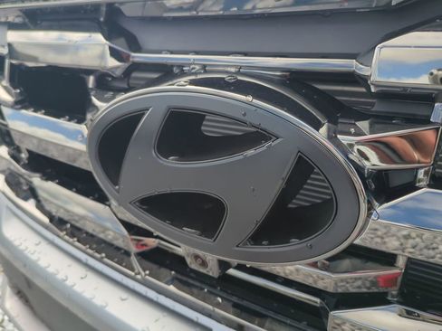 New 2026 Hyundai Tucson Limited image 13