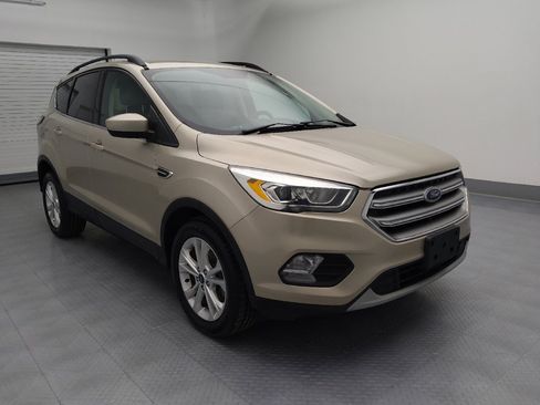 Used 2017 Ford Escape SE w/ Equipment Group 201A image 13