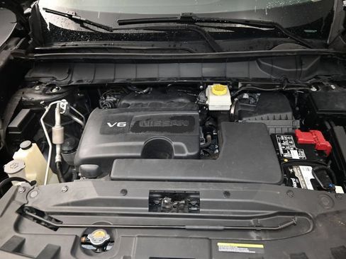 Used 2022 Nissan Pathfinder SL w/ SL Premium Package AWD/4WD image 28