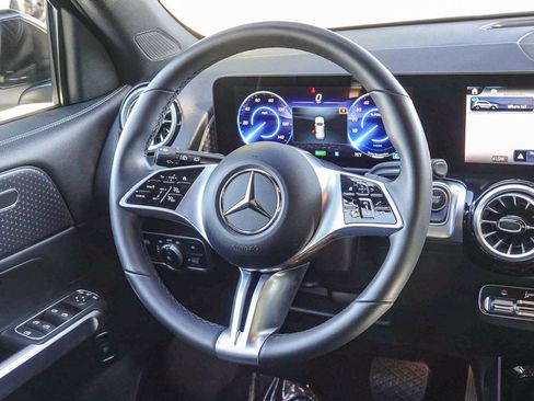 Certified 2024 Mercedes-Benz EQB 300 300 image 15