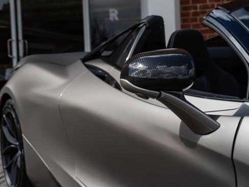 Used 2020 McLaren 720S Performance image 27